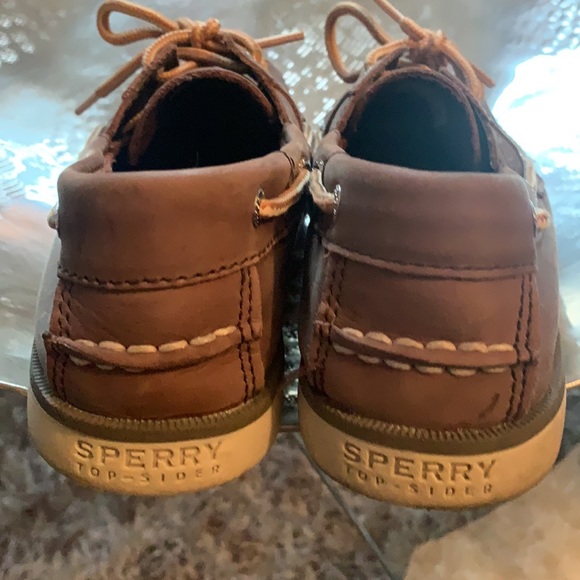 Boys Brown Sperry Top Siders, excellent condition - Picture 5 of 5